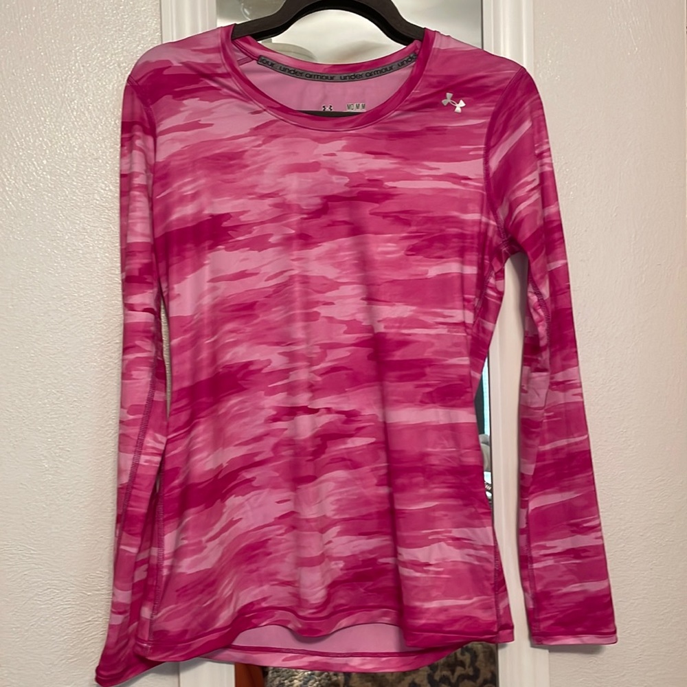 Under Armour Long Sleeve Shirt Medium